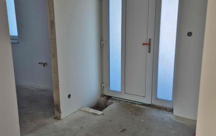 NOVOSTAVBA 4-IZBOVÉHO RD 1 km OD SR HRANICE TORNOSYOSNÉMETI (HU)