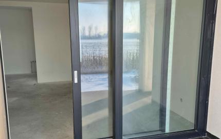 NOVOSTAVBA 4-IZBOVÉHO RD 1 km OD SR HRANICE TORNOSYOSNÉMETI (HU)