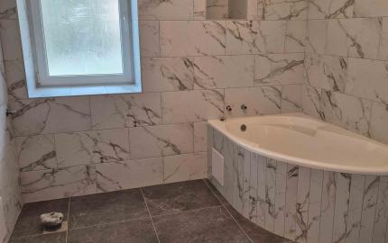 Výnimočné bývanie vo Füzérradvány s výhľadom na kaštieľ