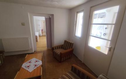 Gazdovský dom v obci Méra s ústredným kúrením