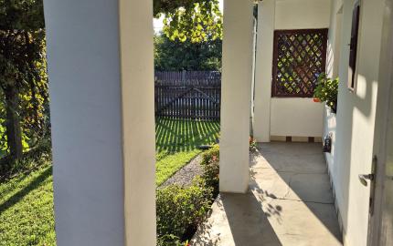 Vidiecky dom s výnimočnou záhradou v obci Méra