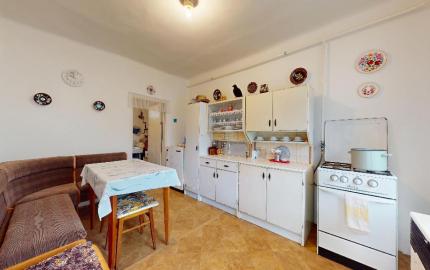 Vidiecky dom s výnimočnou záhradou v obci Méra