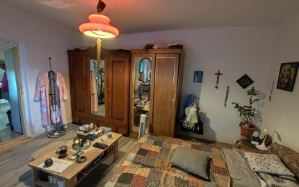 Dom v Tornyosnémeti, 2 km za hranicou