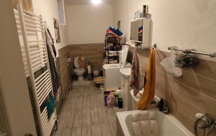 Dom v Tornyosnémeti, 2 km za hranicou