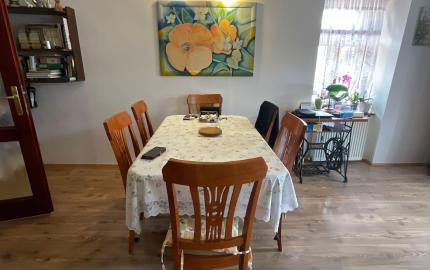 ZREKONŠTRUOVANÝ, GAZDOVSKÝ DOM S GÁNKOM v Méra, Maďarsko