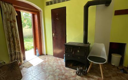 ZREKONŠTRUOVANÝ, GAZDOVSKÝ DOM S GÁNKOM v Méra, Maďarsko