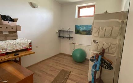 ZREKONŠTRUOVANÝ, GAZDOVSKÝ DOM S GÁNKOM v Méra, Maďarsko