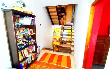 REZERVOVANÝ - Priestranný dom v obľúbenej Hidasnémeti, 3km od hranice