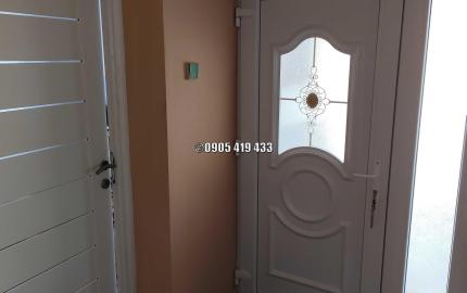 Výborný zrekonštruovaný dom s garážou v Encs