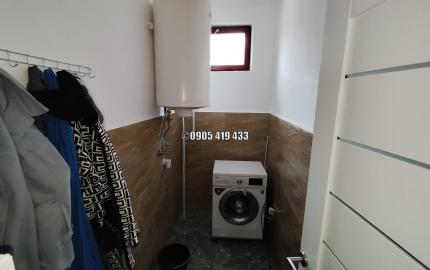 Výborný zrekonštruovaný dom s garážou v Encs