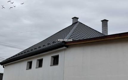 Výborný zrekonštruovaný dom s garážou v Encs