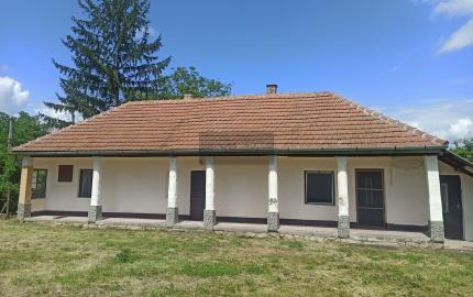 3-izbový gazdovský dom v Maďarsku - Méra