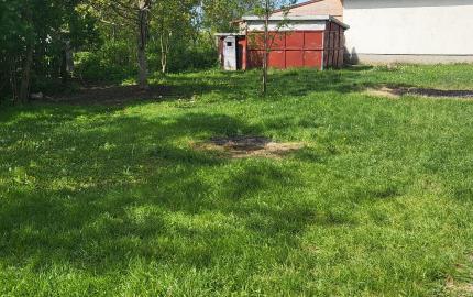 Úžasná záhrada, dobrá lokalita, menší dom v MÉRA