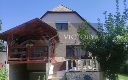 Pekný 5-izbový rodinný dom v Encs