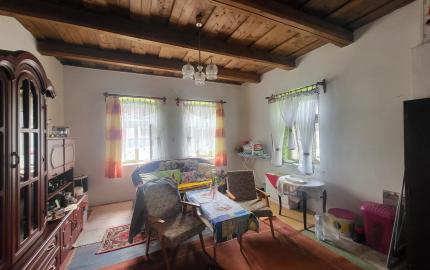 Menší domček v Tornyosnémeti, 1km za hranicou