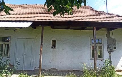 Menší domček v Tornyosnémeti, 1km za hranicou