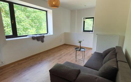 REZERVOVANÝ- EXKLUZÍVNE LEN PRE NÁROČNÝCH HOLLÓHÁZA