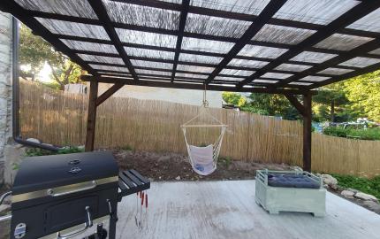 REZERVOVANÝ- EXKLUZÍVNE LEN PRE NÁROČNÝCH HOLLÓHÁZA