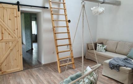 REZERVOVANÉ- ČAROVNÝ A UNIKÁTNY - NOVO ZREKONŠTRUOVANÝ DOM V HOLLÓHÁZA