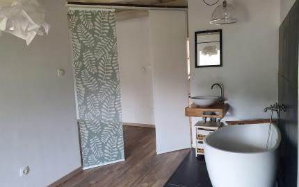 REZERVOVANÉ- ČAROVNÝ A UNIKÁTNY - NOVO ZREKONŠTRUOVANÝ DOM V HOLLÓHÁZA