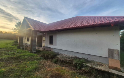 Dom, ktorý si môžete dotvoriť podľa seba, miesto s dušou v Kéked