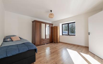 Dom pod lesom s panorámou, 2700 m2 pozemok