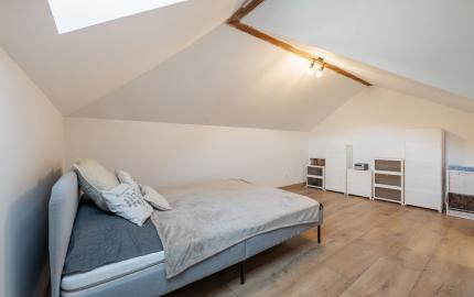 Dom pod lesom s panorámou, 2700 m2 pozemok