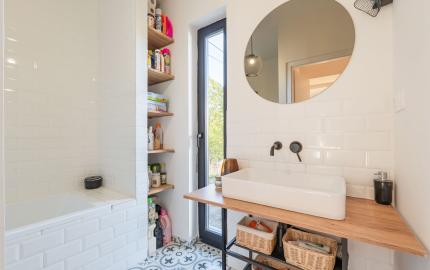 Dom pod lesom s panorámou, 2700 m2 pozemok