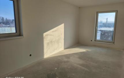 NOVOSTAVBA 4-IZBOVÉHO RD 1 km OD SR HRANICE TORNOSYOSNÉMETI (HU)