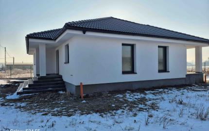 NOVOSTAVBA 4-IZBOVÉHO RD 1 km OD SR HRANICE TORNOSYOSNÉMETI (HU)