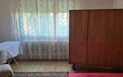 RD v Méra, na peknom pozemku s potenciálom