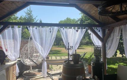 ELEGANTNÉ & NADČASOVÉ - DVOJGENERAČNÝ DOM LEN 25 KM OD KOŠÍC –SÚKROMIE A KOMFORT BEZ KOMPROMISOV