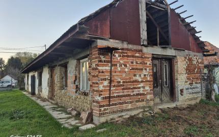 VIDIECKY dom v MÉRA– reality Maďarsko