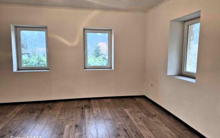 Výnimočné bývanie vo Füzérradvány s výhľadom na kaštieľ