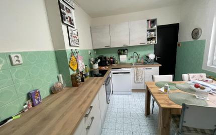 Poschodový RD, 2 kúpeľne, garáž - v objatí prírody HOLLÓHÁZA