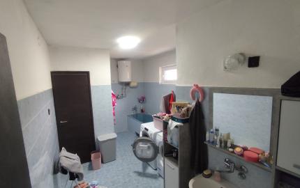 Poschodový RD, 2 kúpeľne, garáž - v objatí prírody HOLLÓHÁZA