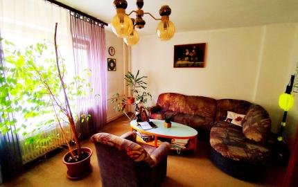 REZERVOVANÝ - Priestranný dom v obľúbenej Hidasnémeti, 3km od hranice