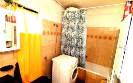 REZERVOVANÝ - Priestranný dom v obľúbenej Hidasnémeti, 3km od hranice