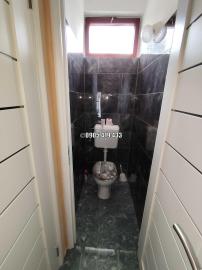 Výborný zrekonštruovaný dom s garážou v Encs