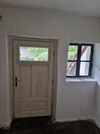 Úžasná záhrada, dobrá lokalita, menší dom v MÉRA