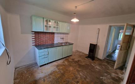 Úžasná záhrada, dobrá lokalita, menší dom v MÉRA