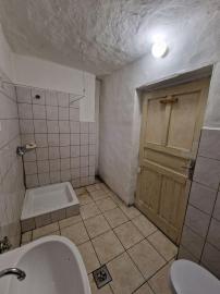 Úžasná záhrada, dobrá lokalita, menší dom v MÉRA