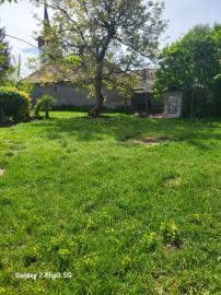 Úžasná záhrada, dobrá lokalita, menší dom v MÉRA