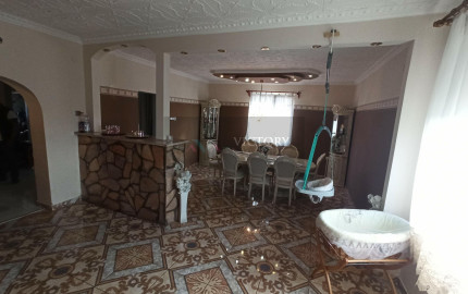 Veľkorysý 4i. TEHLOVÝ rodinný dom v MÉRA