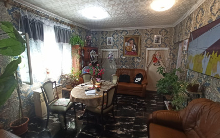 CHALUPA/DOM S VEĽKÝM POZEMKOM – SZALASZEND (IBA 40 MIN. OD KOŠÍC)