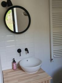 REZERVOVANÝ- EXKLUZÍVNE LEN PRE NÁROČNÝCH HOLLÓHÁZA