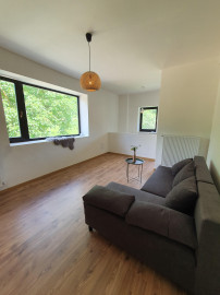 REZERVOVANÝ- EXKLUZÍVNE LEN PRE NÁROČNÝCH HOLLÓHÁZA