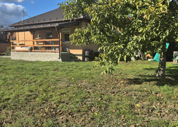 RD s veľkým potenciálom a ideálnym pozemkom v Méra