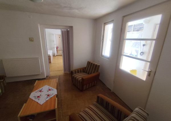 Gazdovský dom v obci Méra s ústredným kúrením