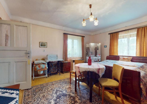 Vidiecky dom s výnimočnou záhradou v obci Méra